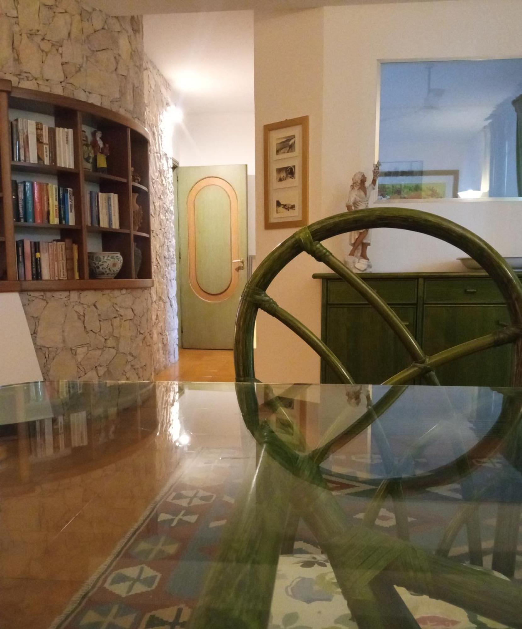 Mara'S House, 10 Minuti A Piedi Dal Centro, Parcheggio Privato Apartment Taormina Room photo